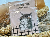 Dayan the Cat Acrylic Clip / Coffee