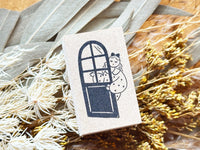 "Marle" Japanese Wooden Rubber Stamp - A glimpse from the door